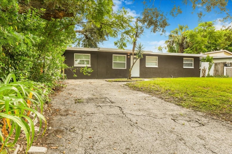 Photo - 2110 Alemanda Dr (Clearwater, FL)