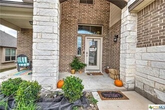 Building Photo - 6107 Lavaca Dr