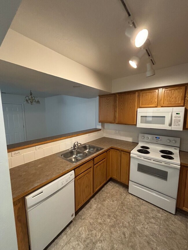 Foto del edificio - 3484 W Vela Pl