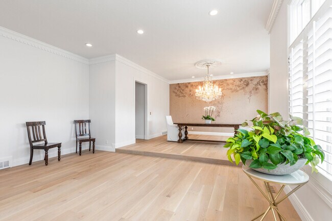Foto del edificio - 6395 Braxton Ct