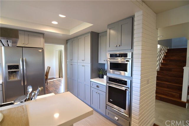 Building Photo - 3009 Oakwood Ln