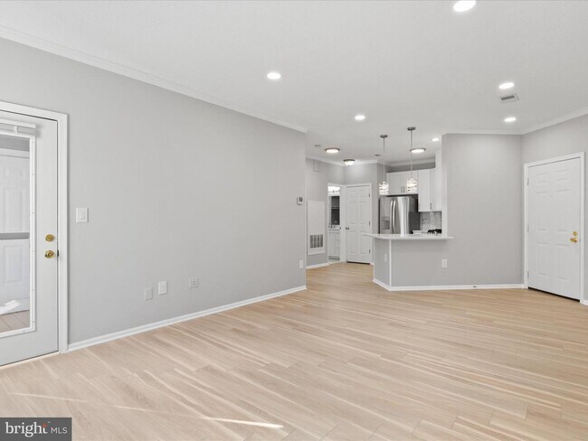 Foto del edificio - 14317 Climbing Rose Way