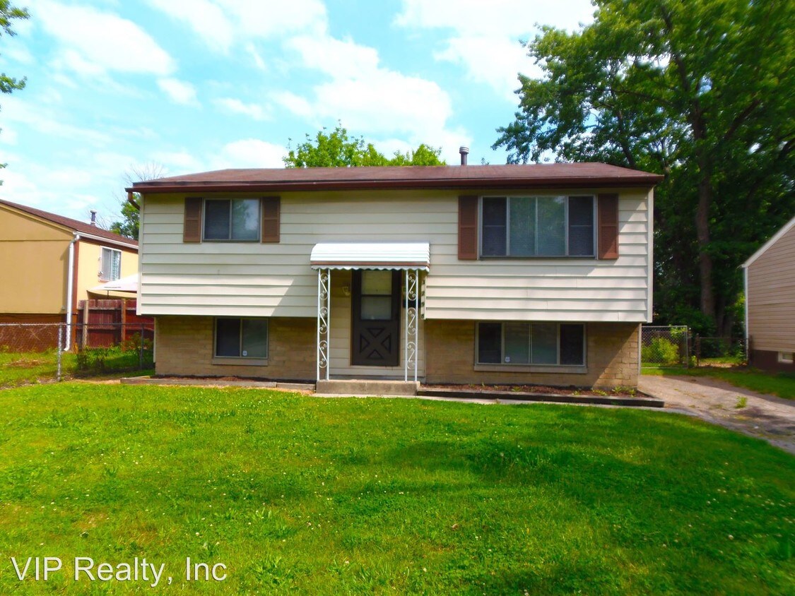 4 br, 2 bath House 3298 Kenaston Drive House Rental in Columbus, OH