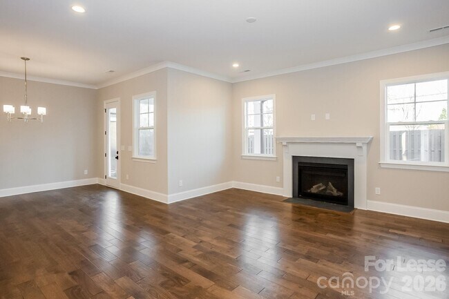 Foto del edificio - 13708 Tranquil Day Dr