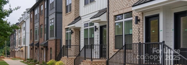Building Photo - 2308 Mott Ave