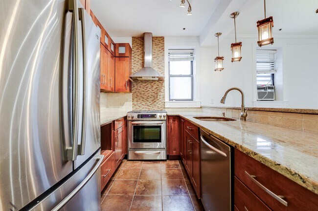 Foto del edificio - 1115 Willow Ave