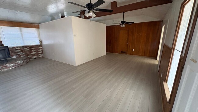 Foto del edificio - Farm style living