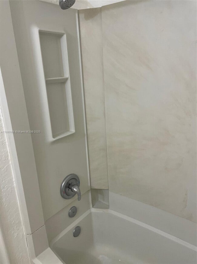 Building Photo - 2401 Riverside Dr