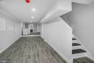 Building Photo - 2327 Wharton St