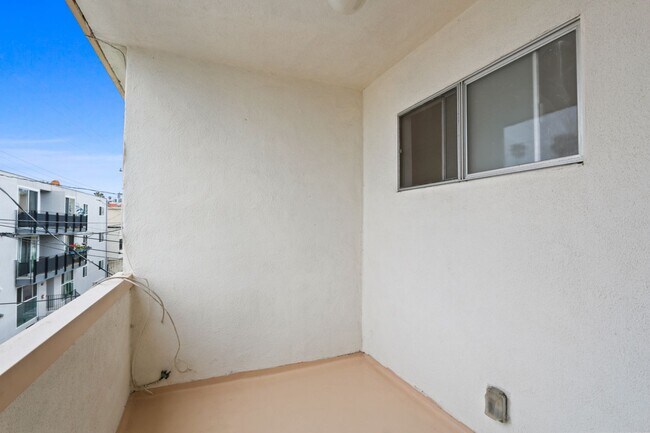 Foto del edificio - 519 Idaho Ave