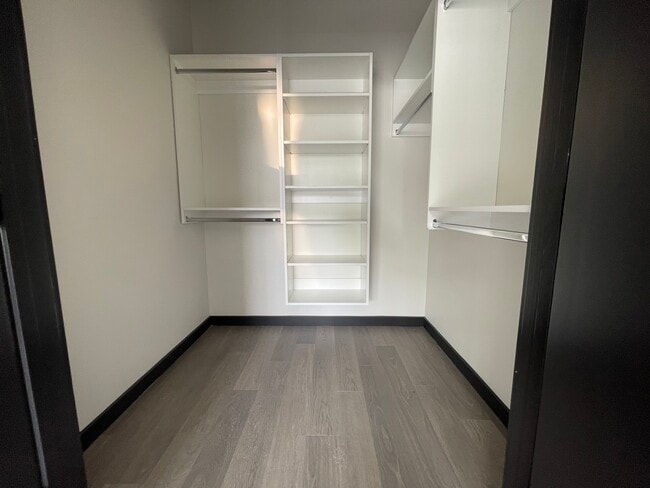 132 Mallory Ave 303 - 138 Mallory Ave
