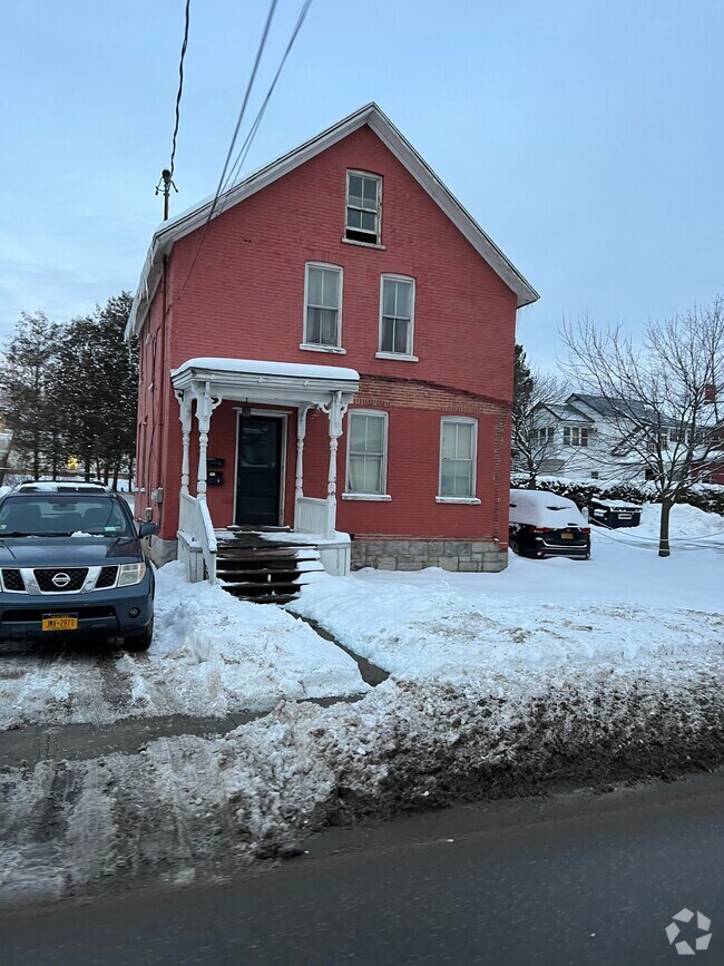 Appletree Point Studio Apartments for Rent Burlington, VT 1 Rentals