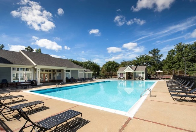 Waterside at Ironbridge Rentals - Chester, VA | Apartments.com