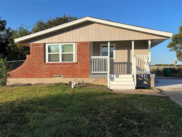 Primary Photo - 207 Wilmer Heights Dr