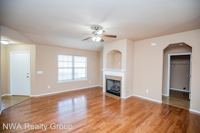 Foto del edificio - 4 br, 2 bath House - 5403 SW Carlisle Street