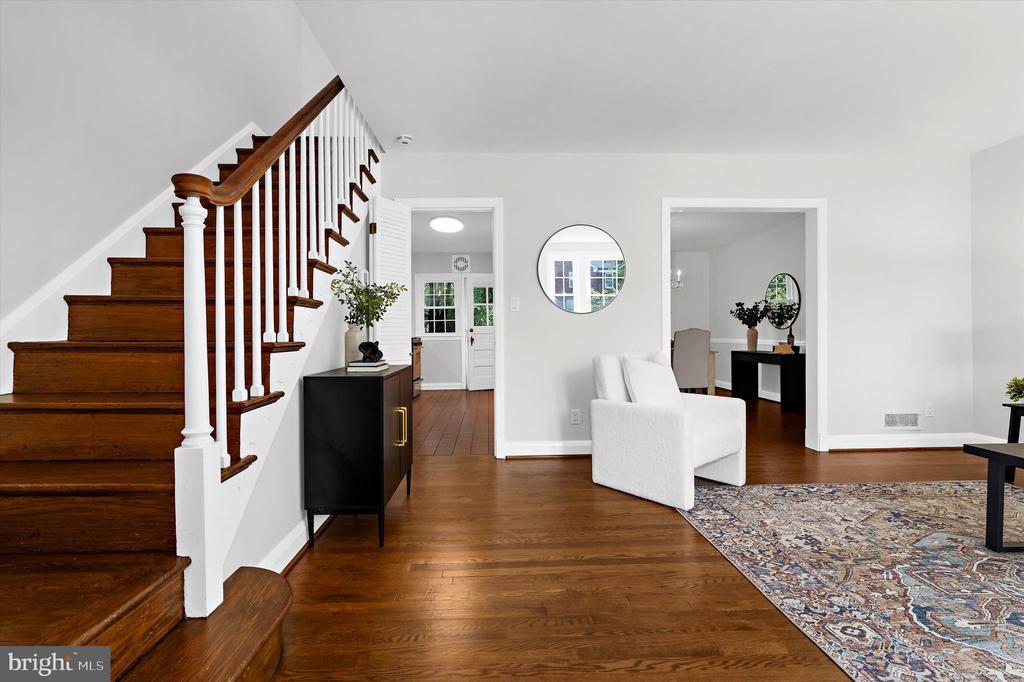 Primary Photo - 218 Blenheim Rd