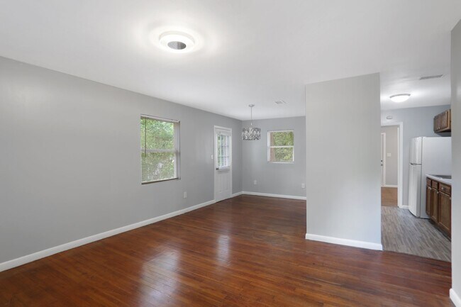 Foto del edificio - 3189 Ward Dr SW