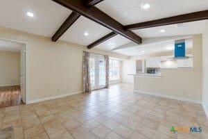 Foto del edificio - 211 W Mockingbird Ln