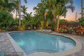 Foto principal - 425 NE 25th St