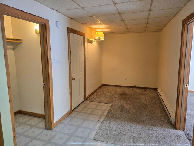 Foto del edificio - 518 Moen Ave