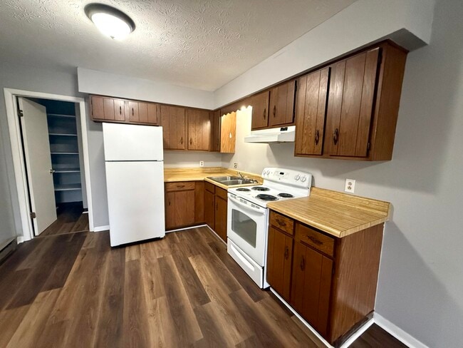 Foto del edificio - 1155 KY-3057