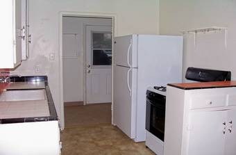 Interior Photo - 40 Sunrise Ave