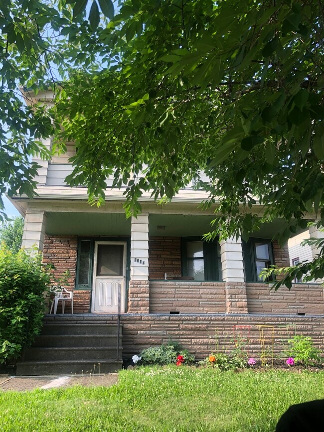 Building Photo - 4502 McGregor Ave