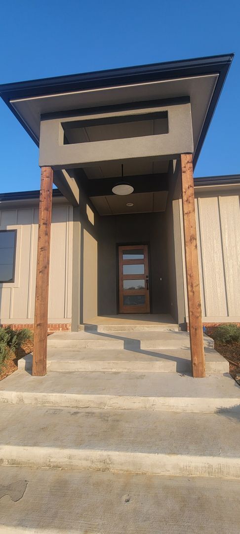Building Photo - Newly built in the heart of Frazier Meadows.