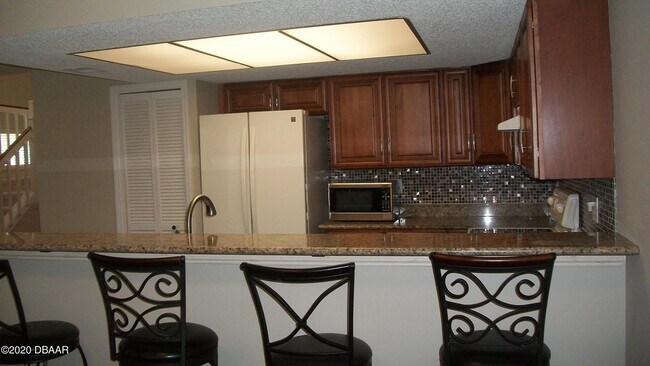 Building Photo - 128 Gray Dove Ct