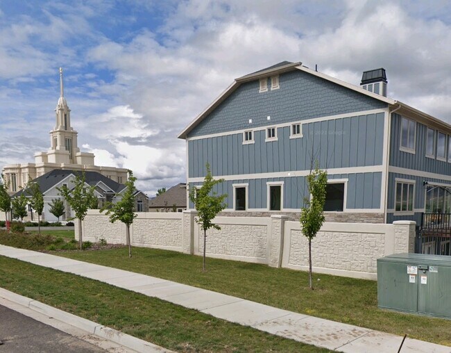 Arrendamiento del SenecaCenter 2019 - 936 W Temple Rim Ln
