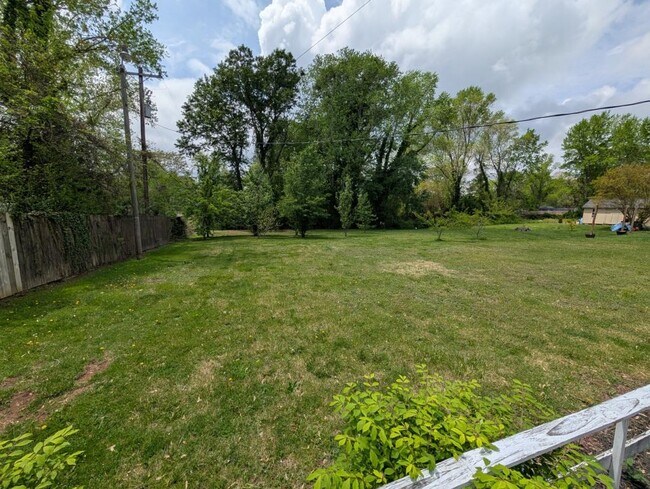 Foto del edificio - 505 N Stanwood Ln