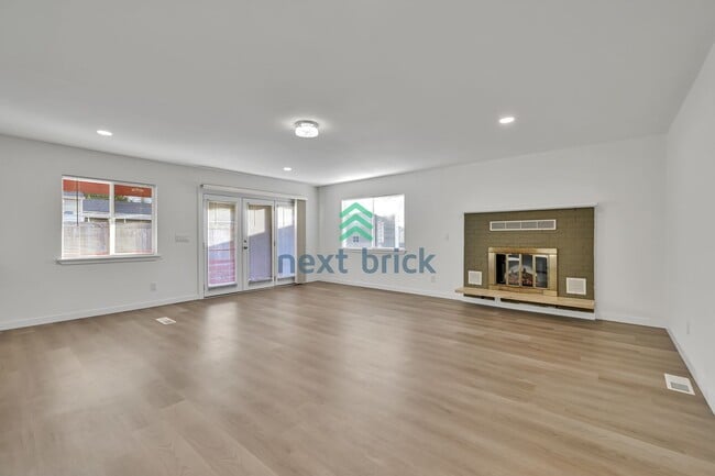 Photo - A beautiful 4 bed and 2 bathroom house for rent