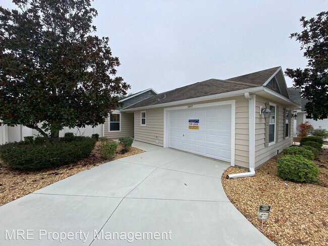 Building Photo - 3 br, 2 bath House - 1097 Commodore Drive