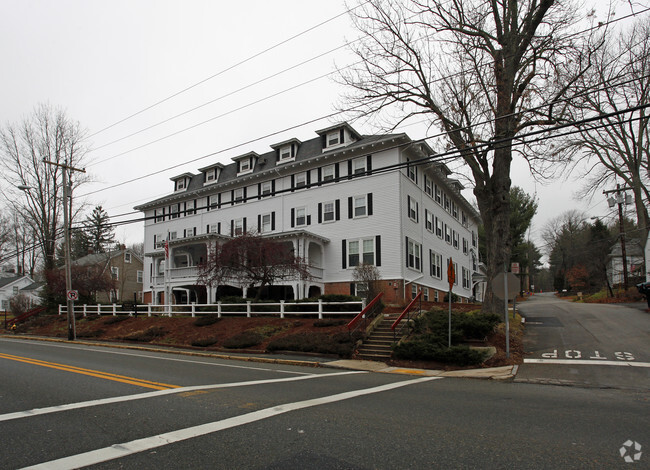 Building Photo - Upton Inn