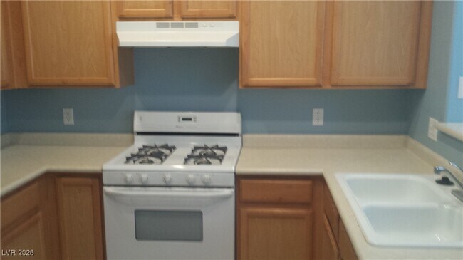 Foto del edificio - 3411 Cactus Mountain St