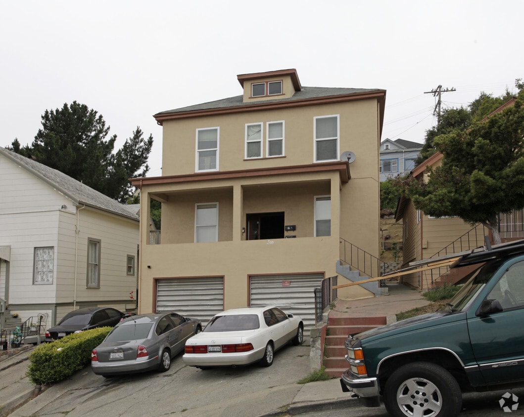 Building Photo - 530-532 Virginia St