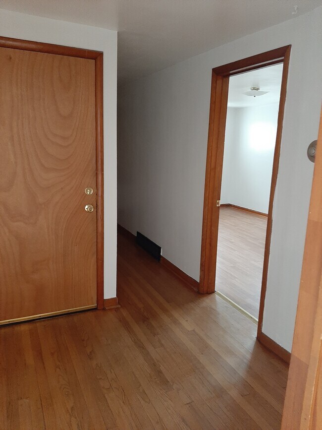 Foto del edificio - 517 Stafford Ave