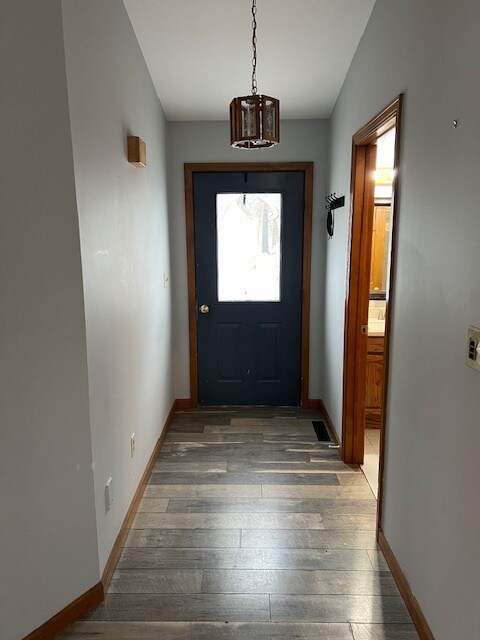 Building Photo - 288 Governors Hill Rd