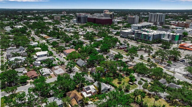 508 Howard Ct Sarasota FL 34236 - 508 Howard Ct Sarasota Fl Building Photo 