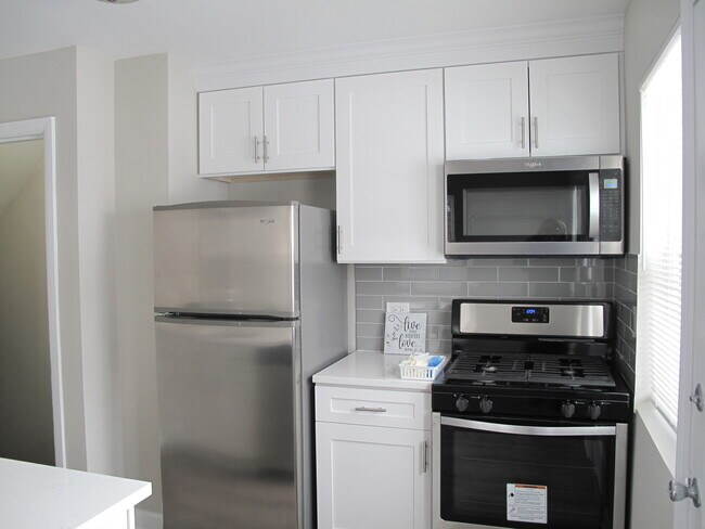Foto del edificio - 219 S Stewart Ave
