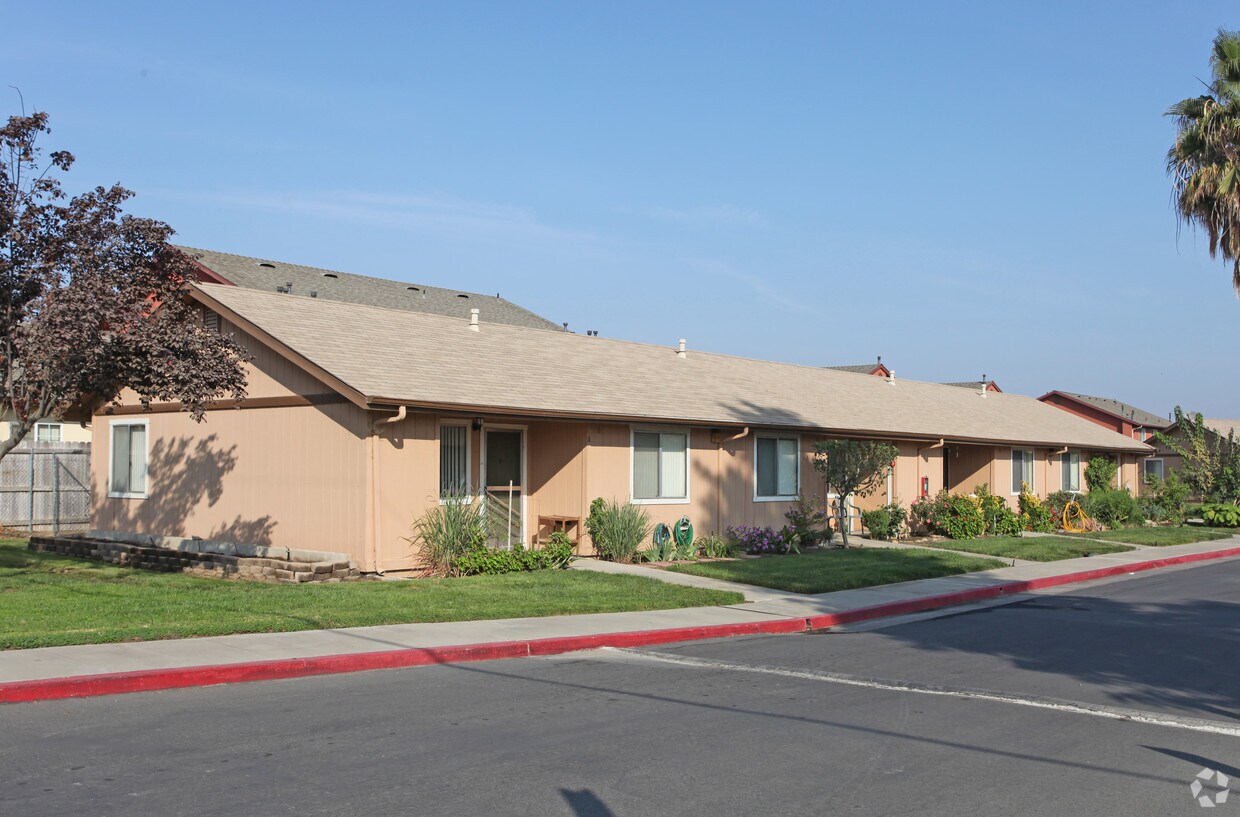 Earlimart Apartments Apartments in Earlimart, CA