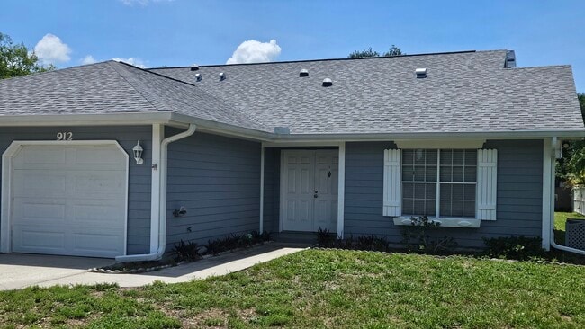Building Photo - 912 Highlands Blvd