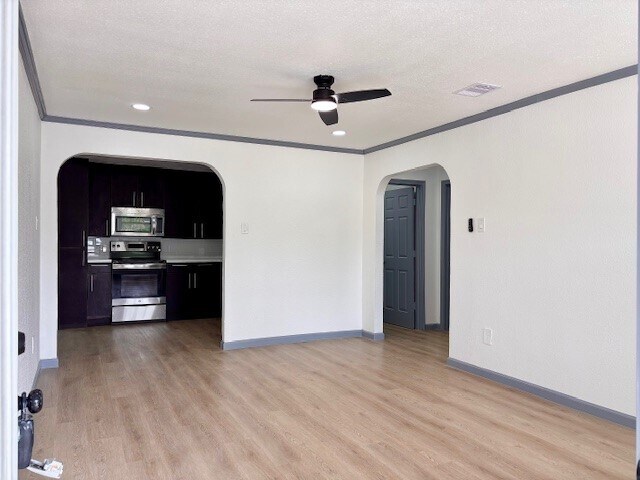 Foto del edificio - 317 San Jacinto St