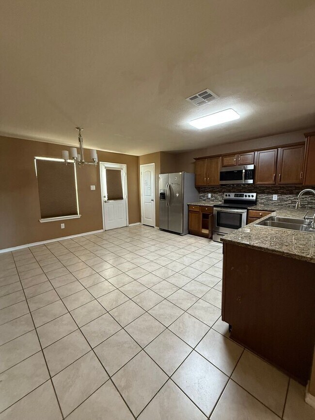 Foto del edificio - Charming 4BR 2.5 Bath House in Forney