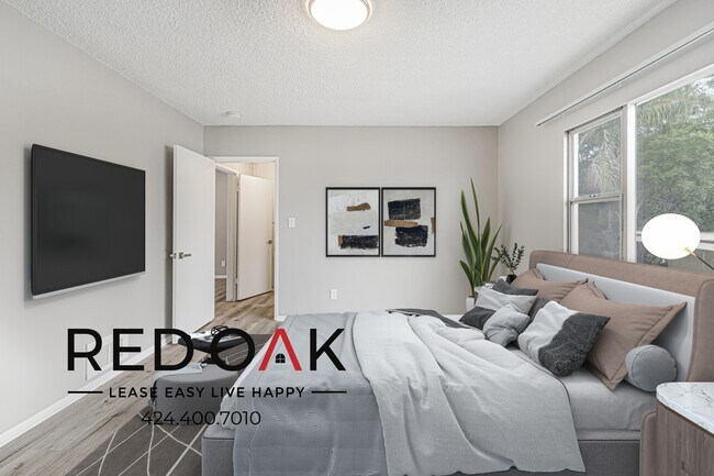 Building Photo - 4505 Santa Rosalia Dr