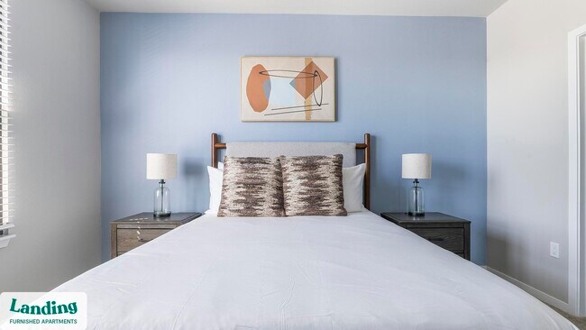 Building Photo - 6850 Foxtail Palm Wy