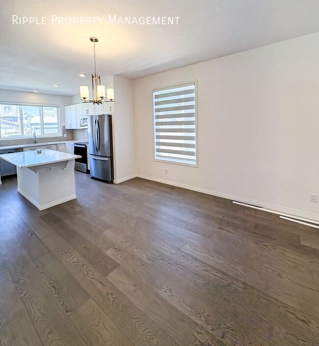 Building Photo - 50% OFF YOUR FIRST MONTHS RENT! AMAZING SP...