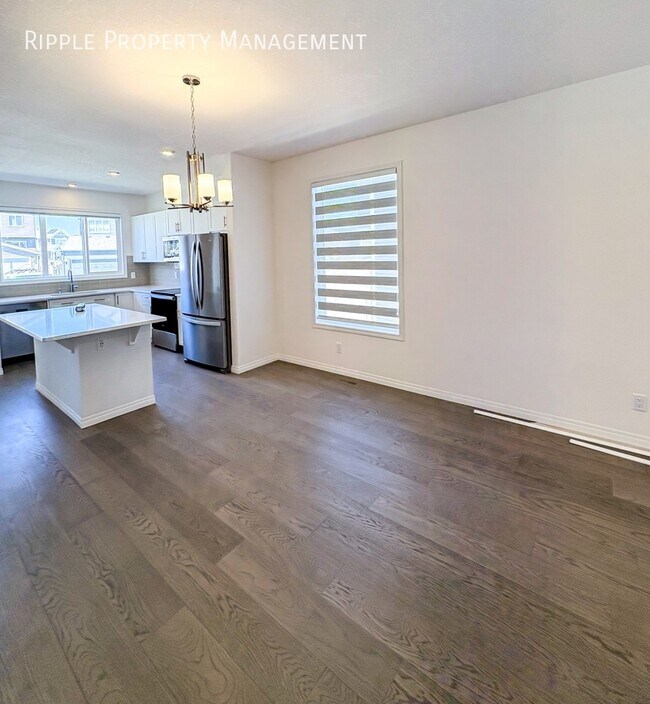 Photo du bâtiment - 50% OFF YOUR FIRST MONTHS RENT! AMAZING SP...