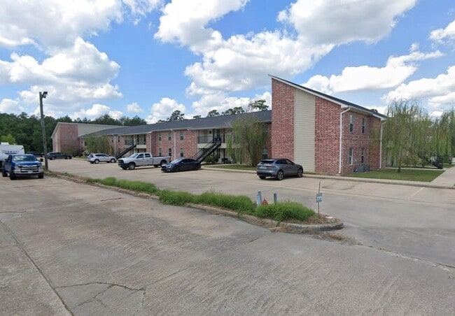 Building Photo - 7905 Goldstar - 25