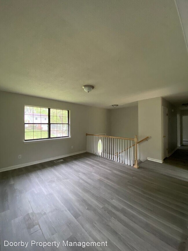 Building Photo - 4 br, 2.5 bath House - 6603 Hillbrook Ln